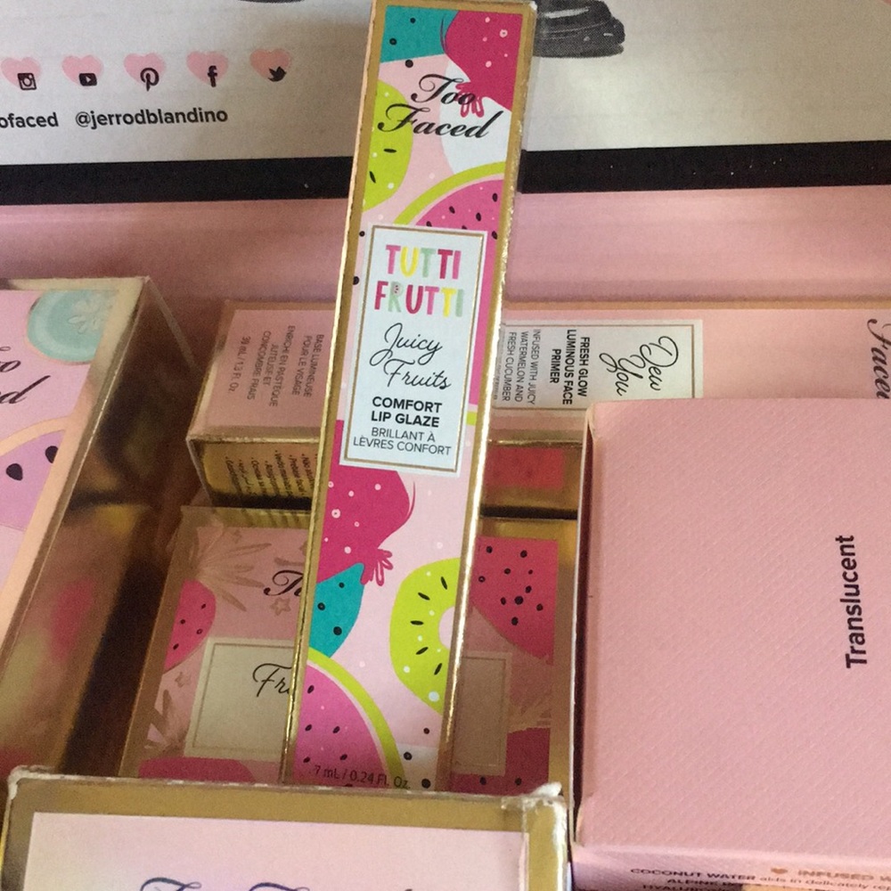 TOO FACED Tutti Frutti comfort glaze-Home Slice👄